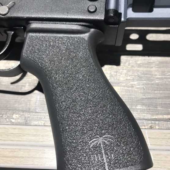 Пистолетная рукоятка US Palm AK Pistol Grip9